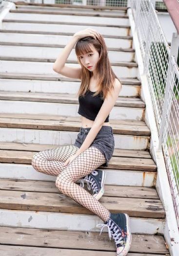 变成黑皮肤和朋友_电视剧完整版在线观看