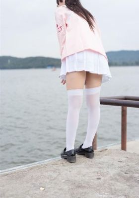 两个人的视频www_720在线观看高清